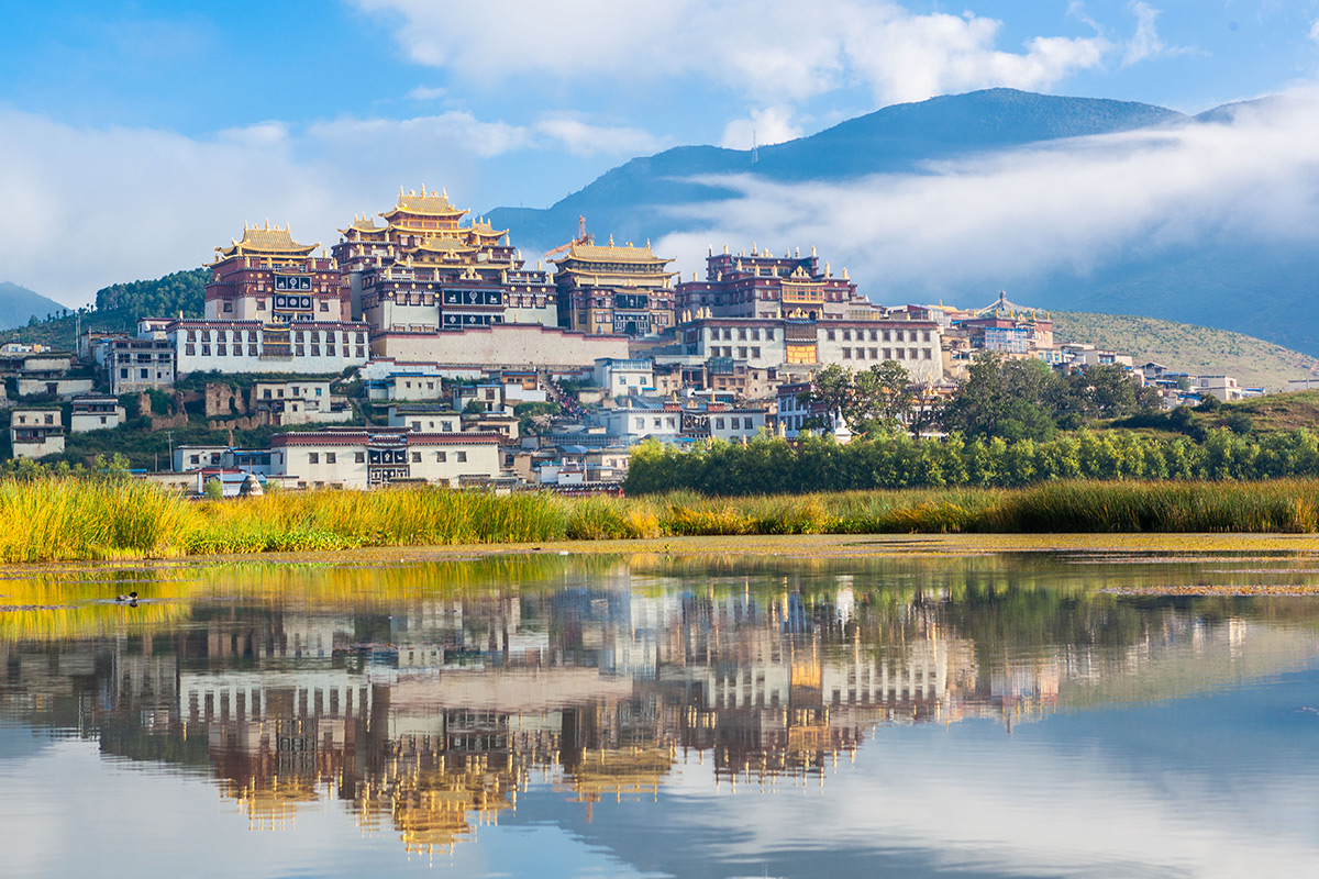 滇南行吟，云南风情之旅